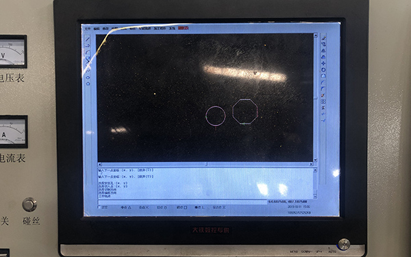 X8线切割画正方形图文教程1